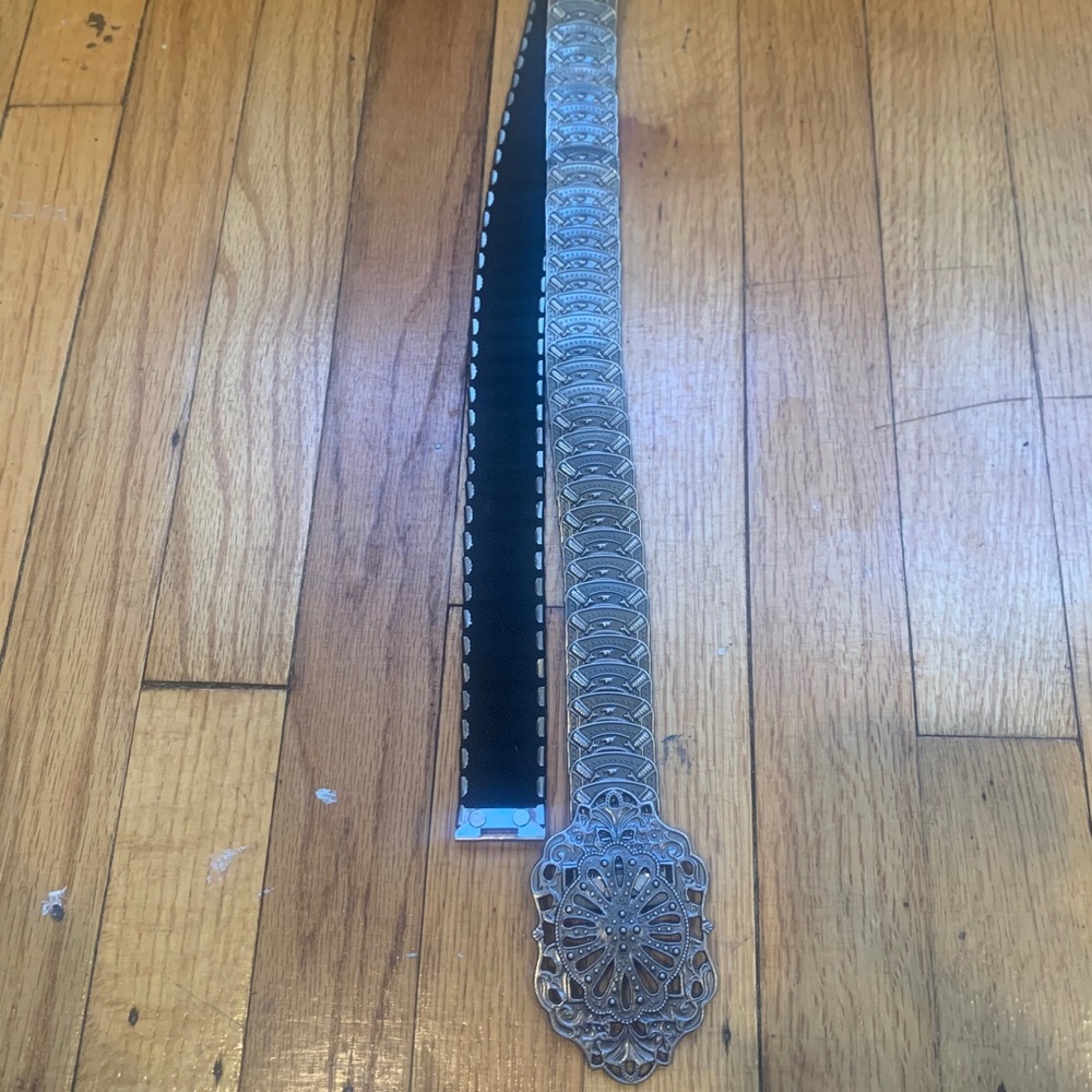 Metal belt